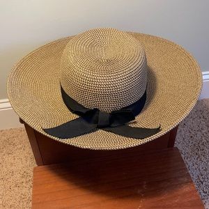 Coolibar UPF 50 Hat EUC